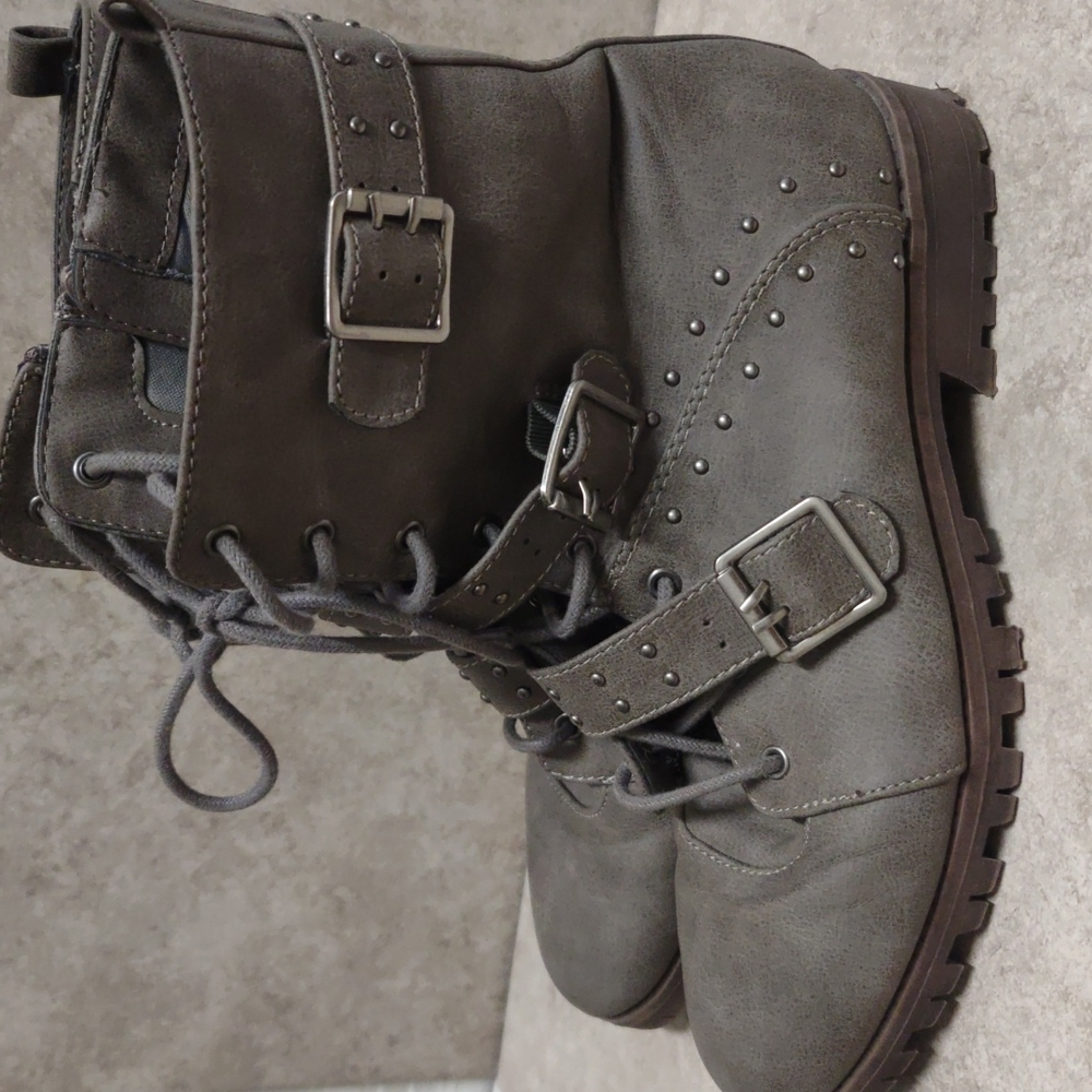 Rampage Boots - Picture 7 of 9
